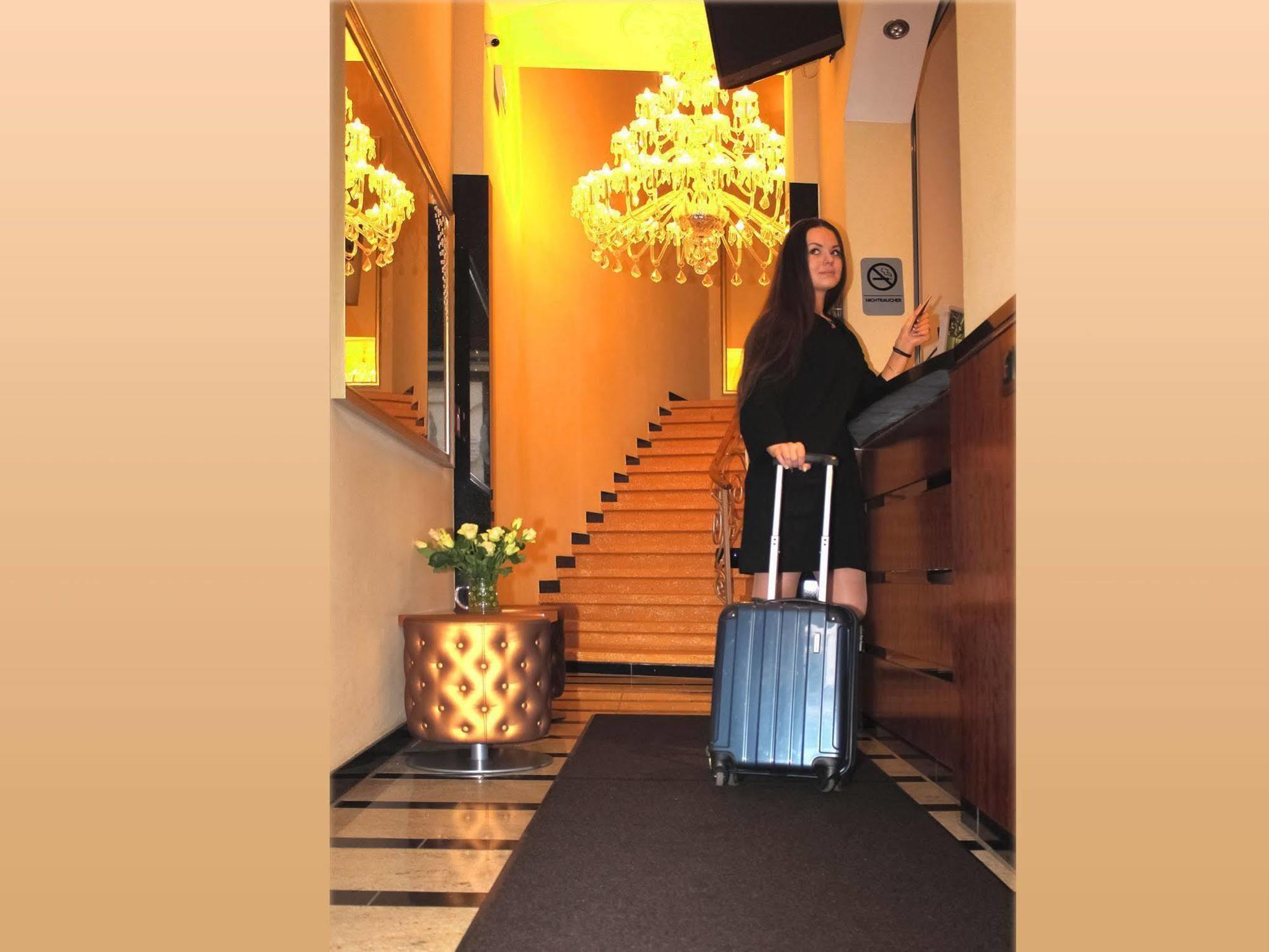 Hotel Expo Frankfurt City Centre Frankfurt am Main Exterior foto